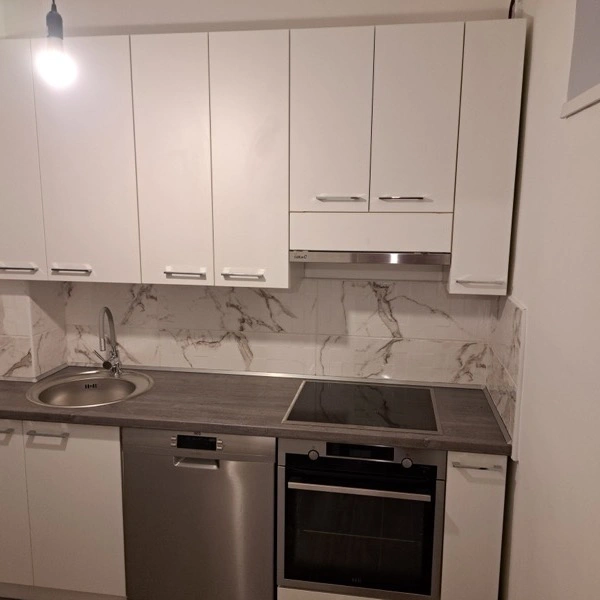 Egyedi készítésű és szabású konyhabútor